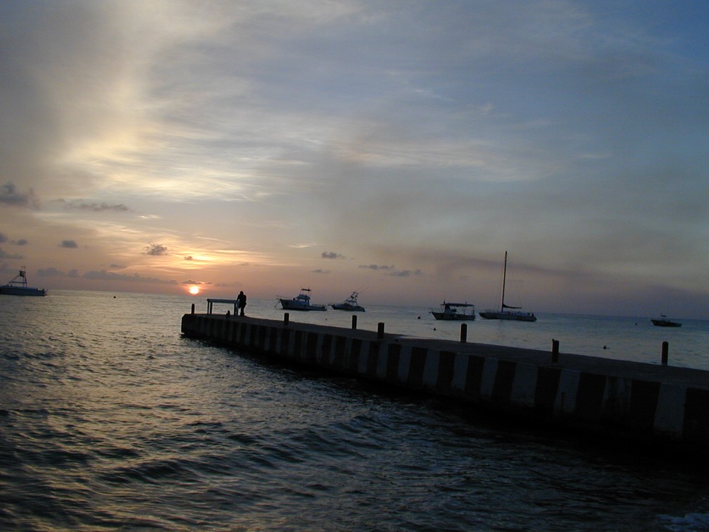 00Image011.jpg